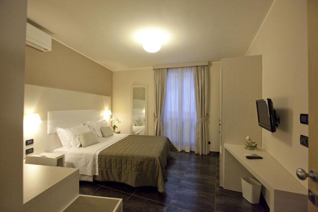 Hotel La Meridiana Settimo Torinese Pokój zdjęcie